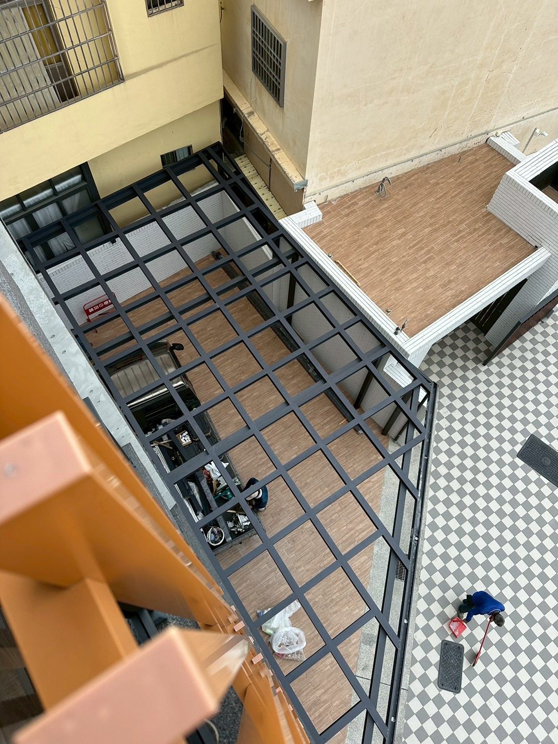 台南採光罩骨架搭建