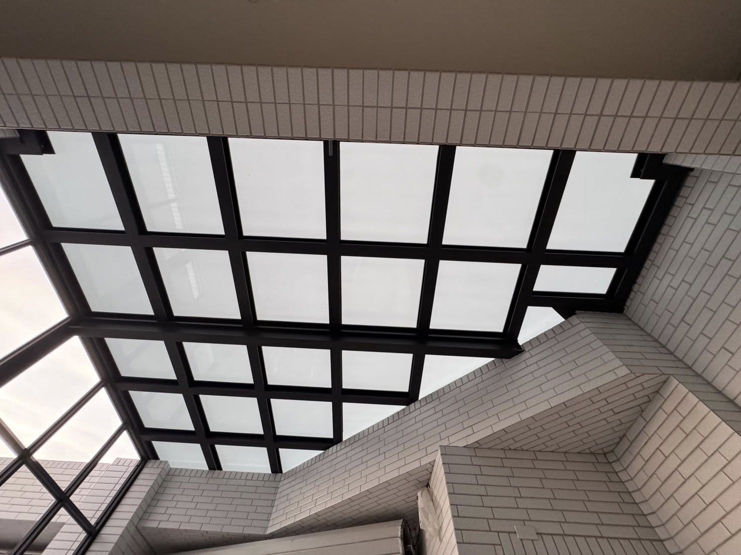 台南節能玻璃採光罩