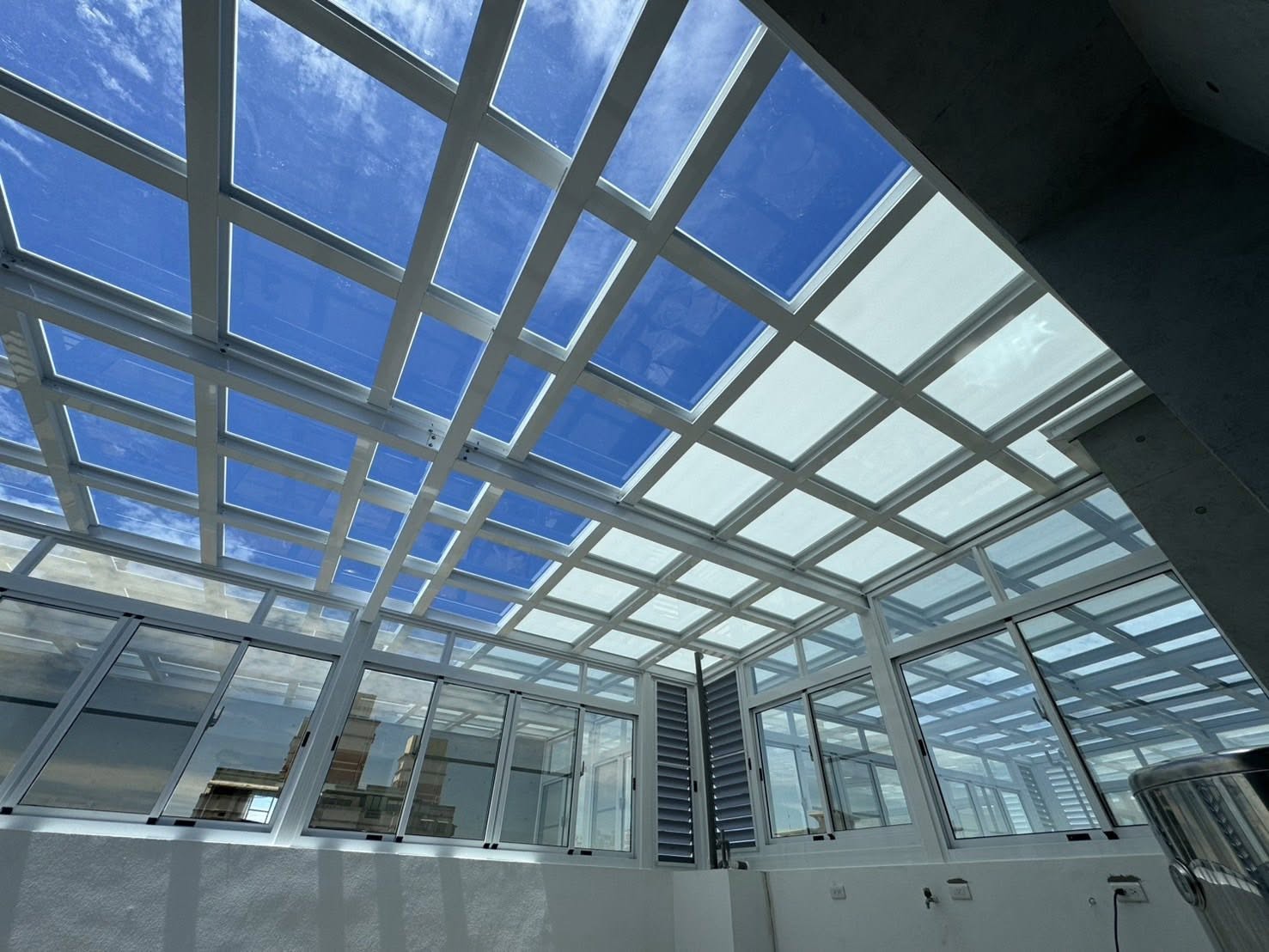 台南採光罩工程+隔熱玻璃